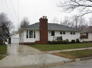 6482 Anita Dr, Parma Heights, OH 44130