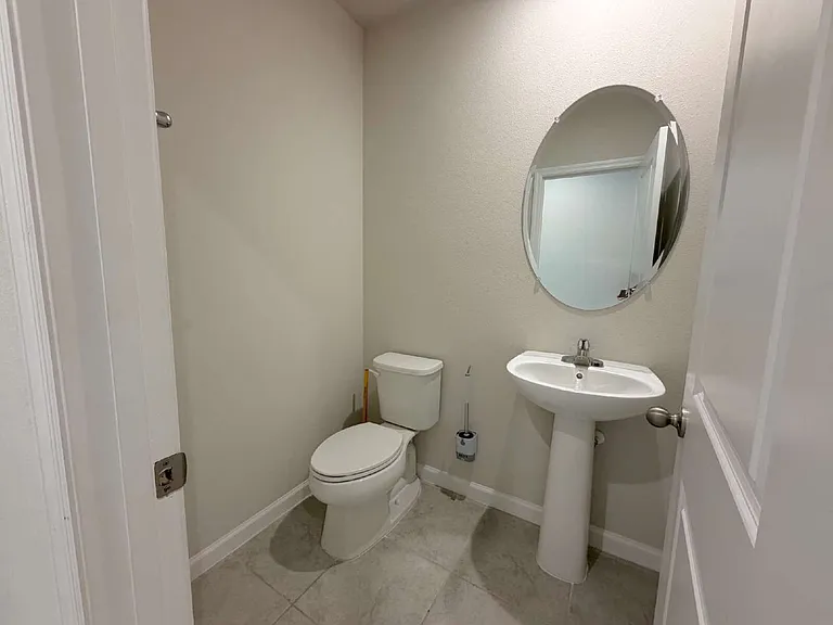 12040 Grizzly Ln — Photo 6