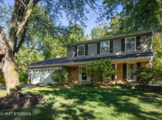 25W664 Armbrust Ave, Wheaton, IL 60187