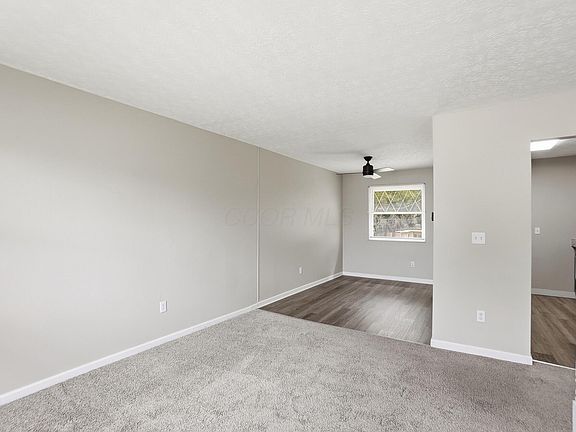 5th image of 2670 Diane Pl