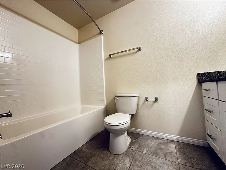 7331 Sunray Point St — Photo 13
