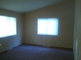 6651 Maywood Ave, Raytown, MO 64133