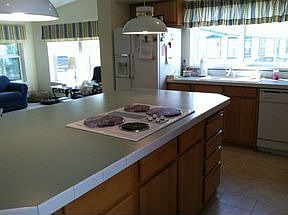 4th image of 14727 43rd Ave NE Unit 80