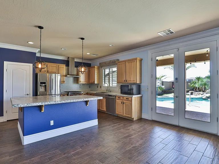 36269 W Cartegna Ln — Photo 3