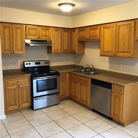 1st image of 312 River Ridge Dr #A