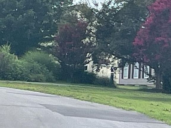3rd image of 428 Grouse Knoll Ln