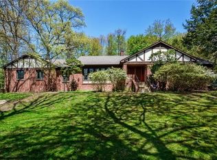 2777 Shamrock Dr, Allison Park, PA 15101