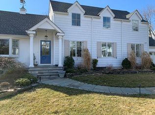 21 Cove Rd, Old Greenwich, CT 06870