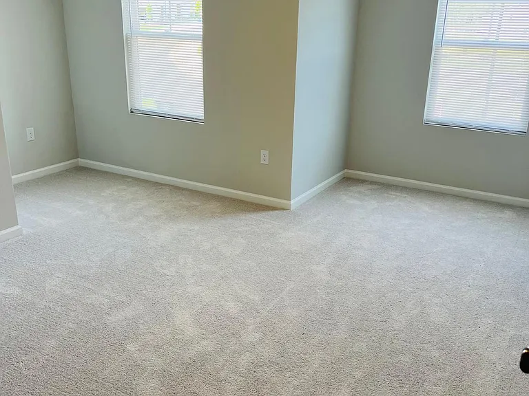 1009 Aberleigh Ln — Photo 16