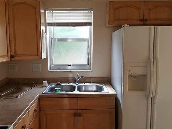 2nd image of 1214 N 58th Ave