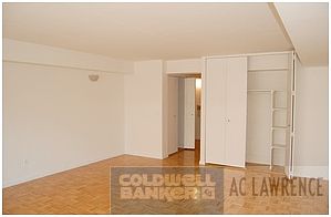 5th image of 200 E 87th St APT 8L