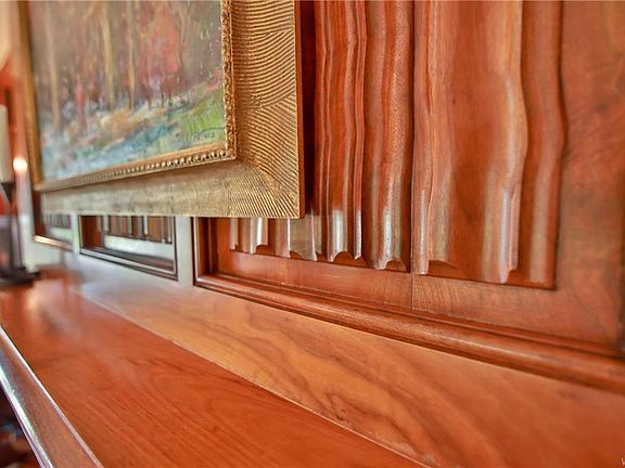 4th image of 58 Tudor Pl