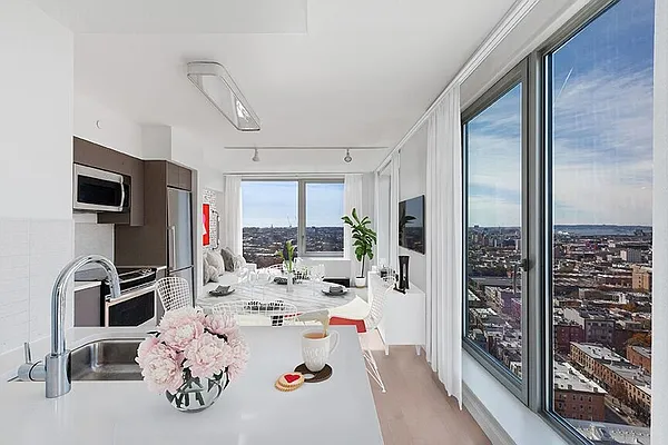 Rented by Greystar | media 1