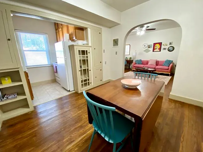 Apartment 14 Dining Area Apartment 14 Dining Area