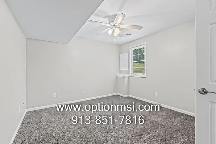 5502 Hayes St — Photo 13