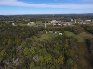 1540 Bear Creek Pike, Columbia, TN 38401