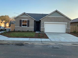 6727 E Adena Ave, Fresno, CA 93727