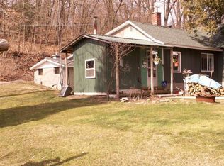 4425 E River Rd, Twin Lake, MI 49457