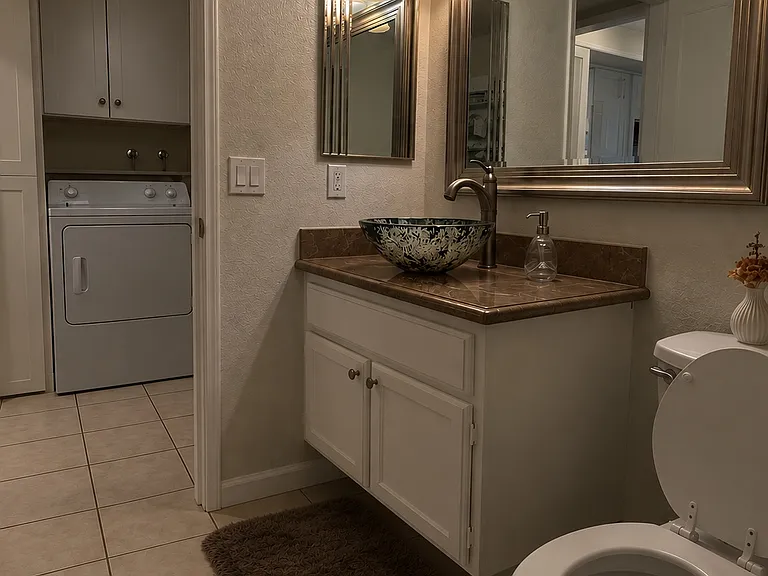 1217 Oak Creek Rd — Photo 4