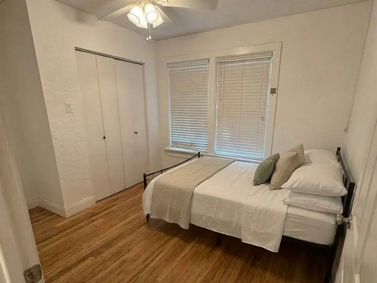 1113 Cheatham St — Photo 12