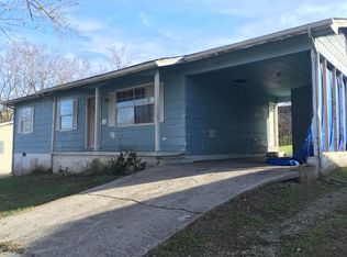 175 South St, Jacksboro, TN 37757