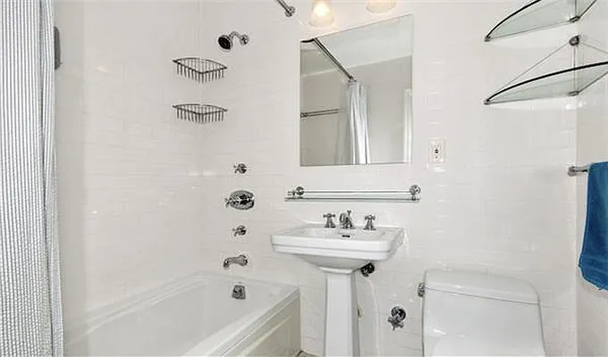 Sold by Maz Group NY | media 4