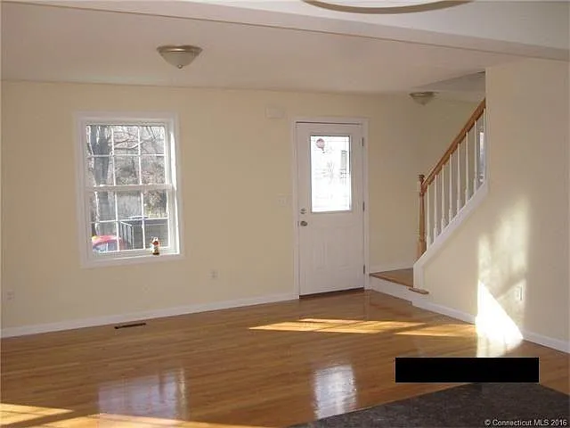 77 Borrmann Rd — Photo 20