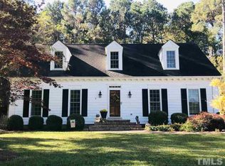 211 W Wilson St, Smithfield, NC 27577