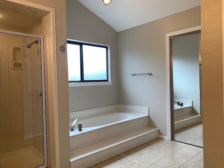 6146 Jereme Trl — Photo 16
