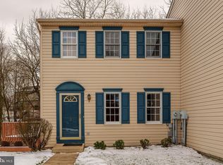 2 Lauren Ln, Ephrata, PA 17522