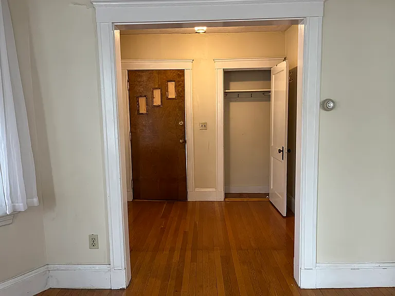 9 Chestnut St #1 — Photo 6
