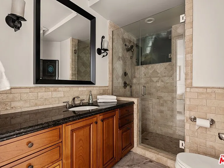 1610 Camden Ave #101 — Photo 25