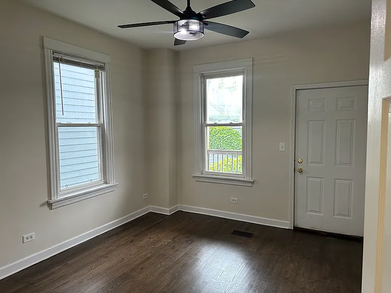 3936 N Seeley Ave #1 — Photo 5