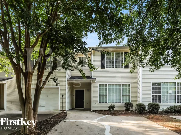 2411 Brianna Dr, Hampton, GA 30228