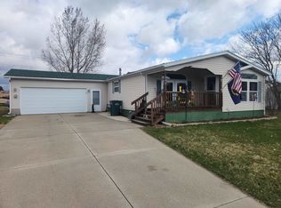 440 Red Spruce Ave, Baraboo, WI 53913