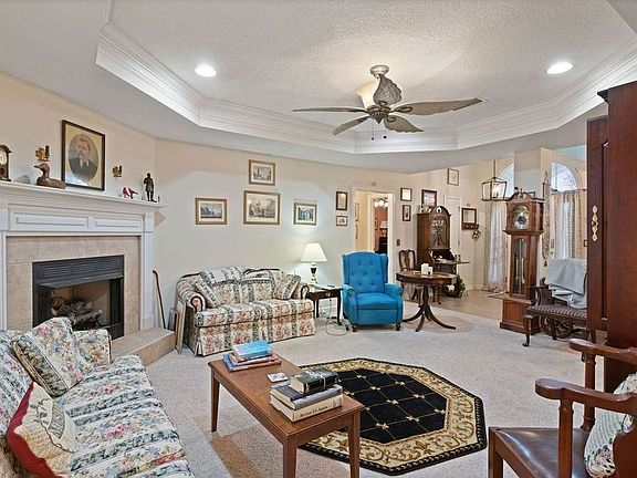 4th image of 152 Eagle Crest Dr
