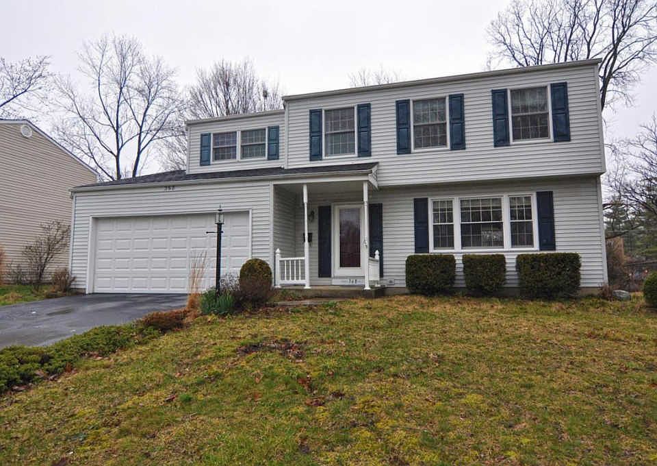 1st image of 368 Oak Hill Dr