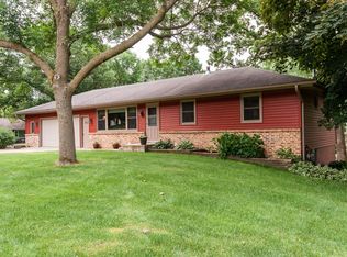 3924 Oak Park Cir SE, Rochester, MN 55904