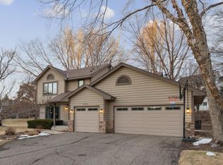 4175 Countryside Dr, Eagan, MN 55123