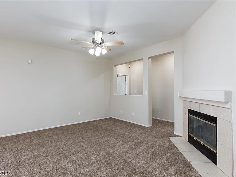 2598 Highland Cliff Dr — Photo 12
