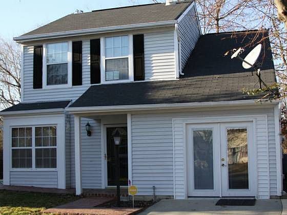 2nd image of 4019 Blackbird Ct
