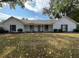 1764 Chertsy Dr, Germantown, TN 38138