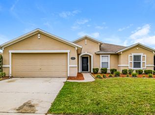 2267 Brian Lakes Dr E, Jacksonville, FL 32221