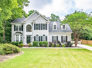 2933 Pinewood Hill Dr, Matthews, NC 28105