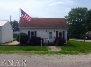 410 N Buck St, Le Roy, IL 61752