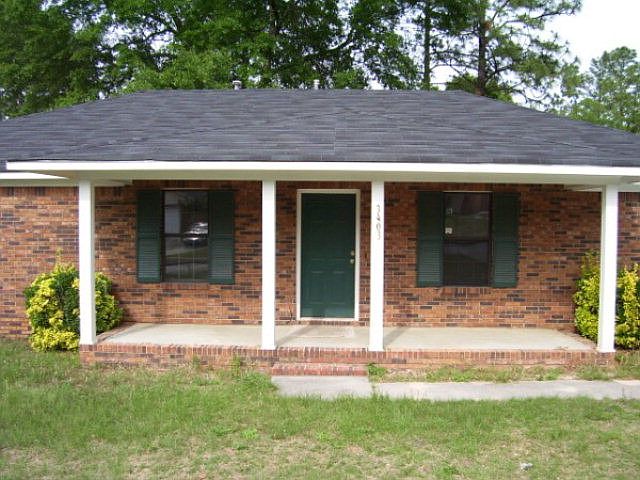 1st image of 3403 Stoney Brook Drive