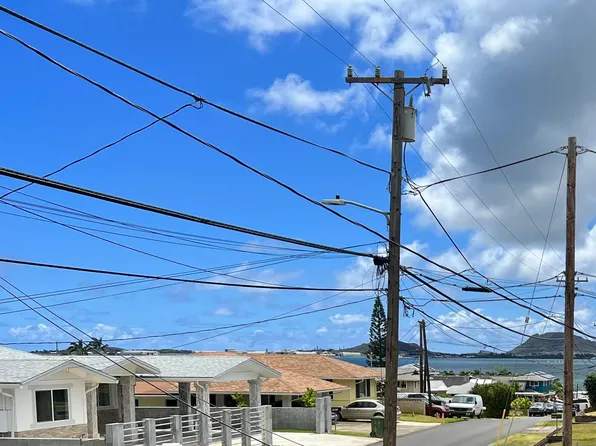 45-342 Mahalani St, Kaneohe, HI 96744