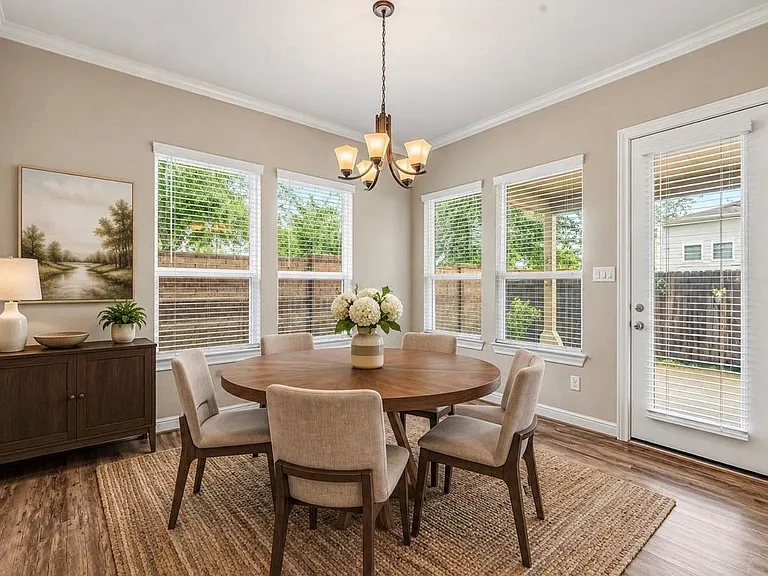 9908 Prairie House Ln — Photo 11