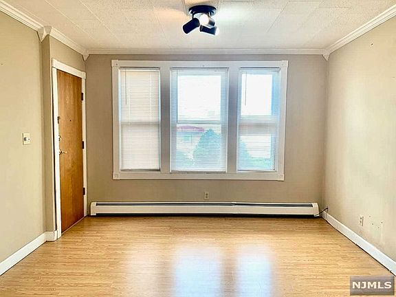 2nd image of 106 Exton Ave #1L