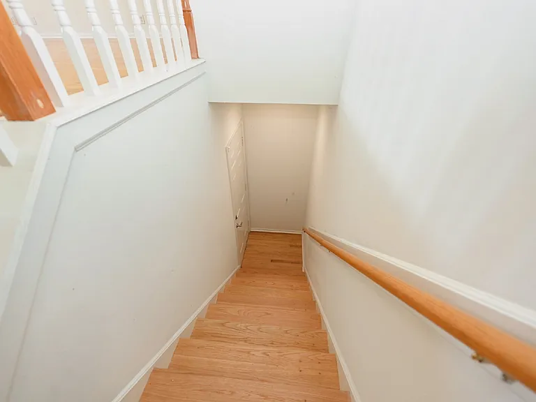164 W Harbor Dr — Photo 30